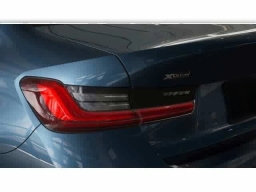 BMW 3 Series 330i NA xDrive Sedan 2026