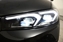 BMW 3 Series 330i NA xDrive Sedan 2026