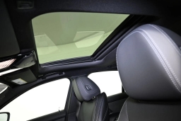 BMW 3 Series 330i NA xDrive Sedan 2026