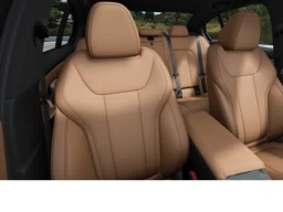 BMW 3 Series 330i NA xDrive Sedan 2026