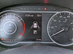 Nissan Versa SV CVT 2025