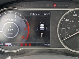 Nissan Versa SV CVT 2025