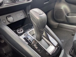 Nissan Versa SV CVT 2025
