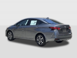 Nissan Versa SV CVT 2025