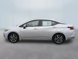 Nissan Versa SV CVT 2025