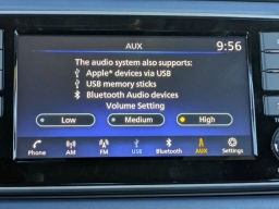 Nissan Versa SV CVT 2025