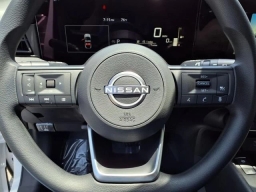 Nissan Kicks SV AWD 2025