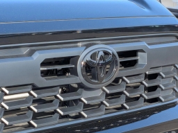 Toyota Tacoma 4WD TRD Sport Double Cab 5' Bed AT (Natl) 2026