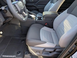 Toyota Tacoma 4WD TRD Sport Double Cab 5' Bed AT (Natl) 2026