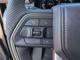 Toyota Tacoma 4WD TRD Sport Double Cab 5' Bed AT (Natl) 2026