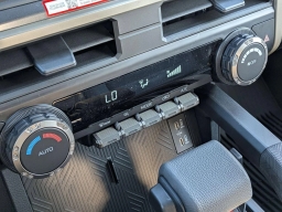 Toyota Tacoma 4WD TRD Sport Double Cab 5' Bed AT (Natl) 2026