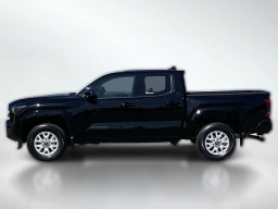 Toyota Tacoma 4WD SR5 Double Cab 5' Bed AT (Natl) 2026