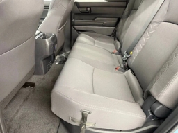 Toyota Tacoma 4WD SR5 Double Cab 5' Bed AT (Natl) 2026