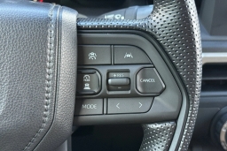 Toyota Tacoma 4WD SR5 Double Cab 6' Bed AT (Natl) 2026