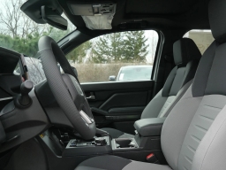 Toyota Tacoma 4WD TRD Off Road Double Cab 5' Bed AT (Natl) 2026