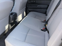 Toyota Tacoma 4WD SR5 Double Cab 5' Bed AT (GS) 2026