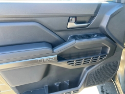 Toyota Tacoma 4WD TRD Sport Double Cab 5' Bed AT (Natl) 2026