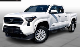 Toyota Tacoma 4WD SR5 Double Cab 6' Bed AT (Natl) 2026