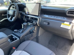 Toyota Tacoma 4WD TRD Sport Double Cab 6' Bed AT (Natl) 2026