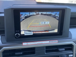 Toyota Tacoma 4WD SR5 Double Cab 5' Bed AT (Natl) 2026