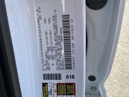 Toyota Tacoma 4WD SR5 Double Cab 5' Bed AT (Natl) 2026