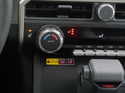 Toyota Tacoma 4WD TRD Off Road Double Cab 5' Bed AT (Natl) 2026