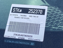 Toyota Tacoma 4WD TRD Off Road Double Cab 5' Bed AT (Natl) 2026