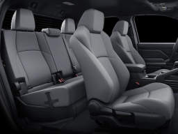 Toyota Tacoma 4WD SR5 Double Cab 5' Bed AT (Natl) 2026