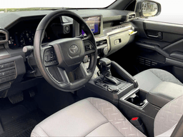Toyota Tacoma 4WD SR5 Double Cab 5' Bed AT (GS) 2026