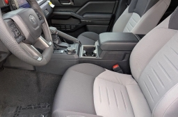 Toyota Tacoma 4WD TRD Off Road Double Cab 5' Bed AT (Natl) 2026