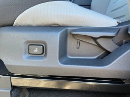 Toyota Tacoma 4WD TRD Sport Double Cab 5' Bed AT (Natl) 2026