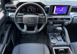 Toyota Tacoma 4WD SR5 Double Cab 6' Bed AT (Natl) 2026