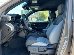 Toyota Tacoma 4WD TRD Off Road Double Cab 5' Bed AT (Natl) 2026