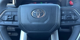 Toyota Tacoma 4WD TRD Off Road Double Cab 5' Bed AT (Natl) 2026