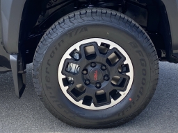 Toyota Tacoma 4WD TRD Off Road Double Cab 6' Bed AT (Natl) 2026