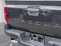 Toyota Tacoma 4WD TRD Off Road Double Cab 6' Bed AT (Natl) 2026