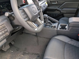 Toyota Tacoma 4WD TRD Off Road Double Cab 6' Bed AT (Natl) 2026