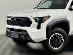 Toyota Tacoma 4WD TRD Off Road Double Cab 6' Bed AT (Natl) 2026