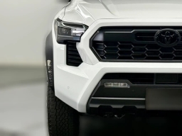 Toyota Tacoma 4WD TRD Off Road Double Cab 6' Bed AT (Natl) 2026