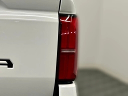 Toyota Tacoma 4WD TRD Off Road Double Cab 6' Bed AT (Natl) 2026