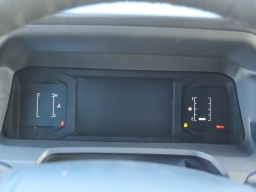 Toyota Tacoma 4WD SR5 Double Cab 5' Bed AT (Natl) 2026