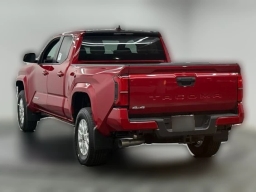 Toyota Tacoma 4WD SR5 Double Cab 6' Bed AT (Natl) 2026