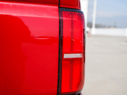 Toyota Tacoma 4WD SR5 Double Cab 5' Bed AT (Natl) 2026