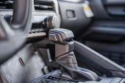 Toyota Tacoma 4WD SR5 Double Cab 5' Bed AT (Natl) 2026