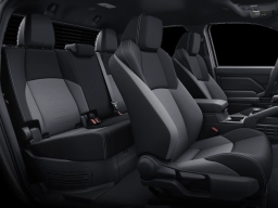 Toyota Tacoma 4WD TRD Off Road Hybrid Double Cab 5' Bed AT (Natl) 2026