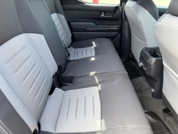 Toyota Tacoma 4WD TRD Off Road Hybrid Double Cab 5' Bed AT (Natl) 2026