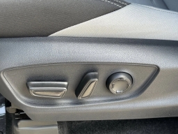 Toyota Tacoma 4WD TRD Off Road Hybrid Double Cab 5' Bed AT (Natl) 2026