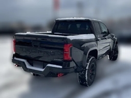 Toyota Tacoma 4WD TRD Pro Hybrid Double Cab 5' Bed AT (Natl) 2026