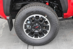 Toyota Tacoma 4WD TRD Off Road Hybrid Double Cab 5' Bed AT (Natl) 2026