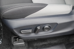 Toyota Tacoma 4WD TRD Off Road Hybrid Double Cab 5' Bed AT (Natl) 2026